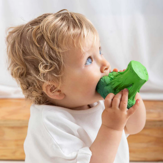 OLI&CAROL - Brucy the Broccoli massaggiagengive